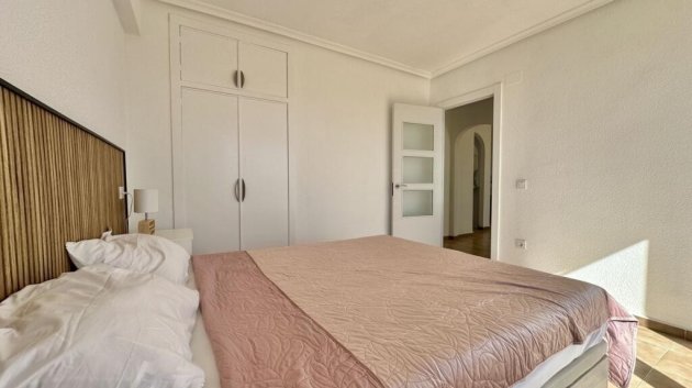 Revente - Appartements -
Torrevieja - Punta Prima