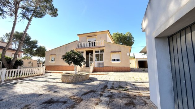 Revente - Villa -
Pilar de la Horadada - Costa Blanca Sur