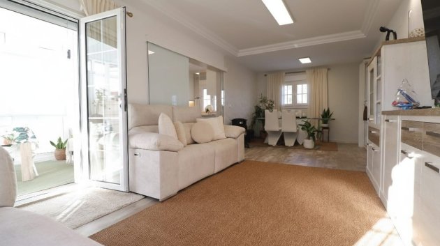 Revente - Villa -
Orihuela Costa - Villamartín