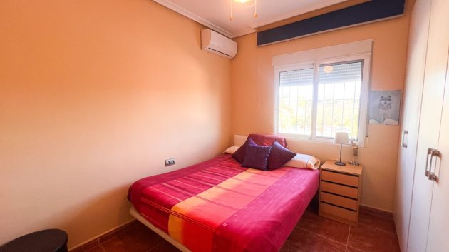 Revente - Villa -
Alicante - Moralet - Cañada del Fenollar