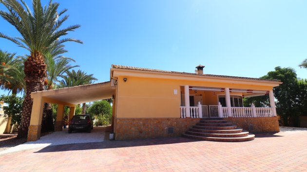 Reventa - Chalets -
Catral