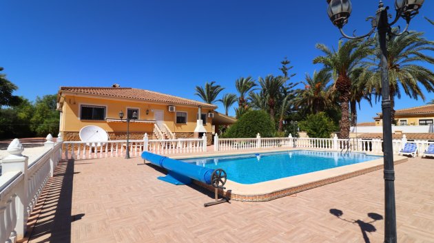 Reventa - Chalets -
Catral