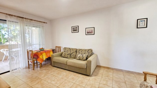 Reventa - Apartamentos -
Los Alcazares