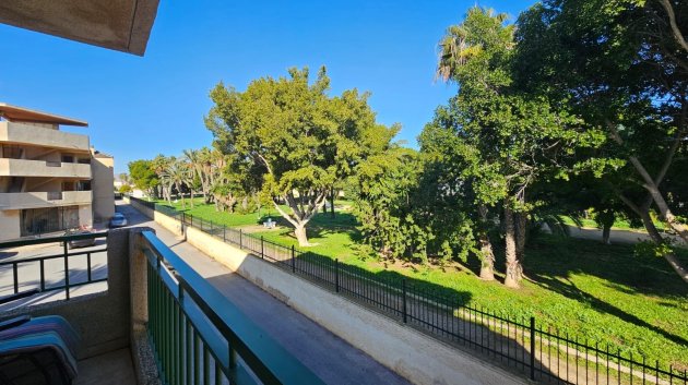 Reventa - Apartamentos -
Los Alcazares