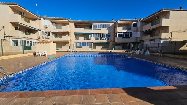 Reventa - Apartamentos -
Los Alcazares