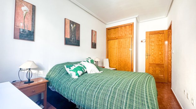 Reventa - Apartamentos -
Torrevieja - Center