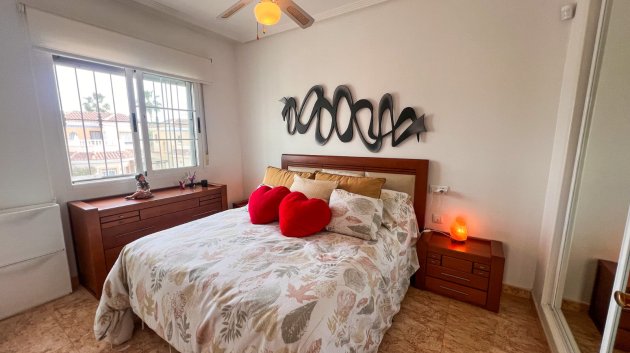 Reventa - Chalets -
Guardamar del Segura - El Raso