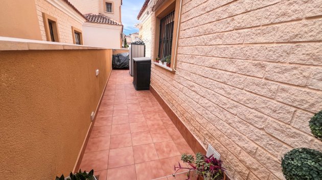 Reventa - Chalets -
Guardamar del Segura - El Raso