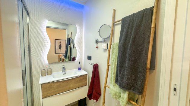 Reventa - Apartamentos -
Torrevieja - Los Balcones