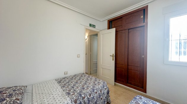 Reventa - Adosado -
Torrevieja - Nueva Torrevieja