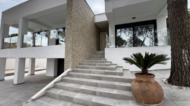 Reventa - Chalets -
Torrevieja - Los Balcones