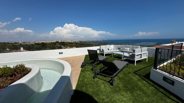 Resale - Apartments -
Punta Prima