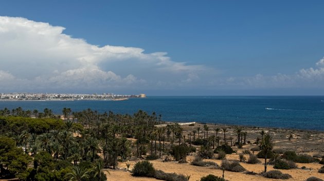 Resale - Apartments -
Punta Prima