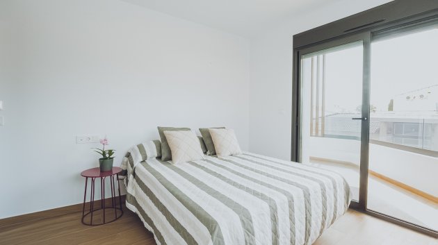 New Build - Apartments -
Redován