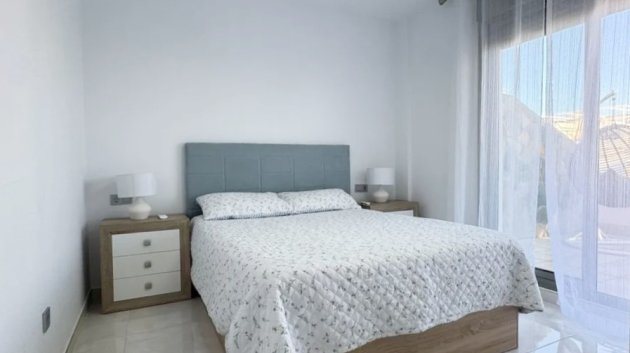 Resale - Villa -
Los Alcazares