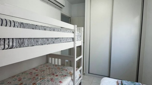 Resale - Villa -
Los Alcazares