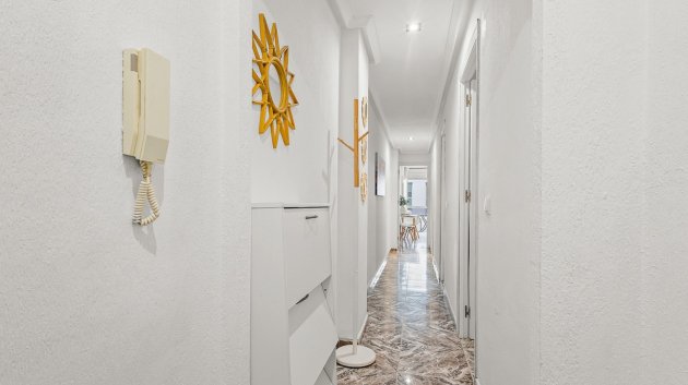 Reventa - Apartamentos -
Torrevieja - Playa del Cura