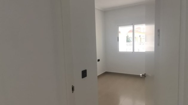 Reventa - Chalets -
Algorfa - Lo Crispin