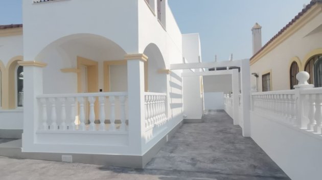 Reventa - Chalets -
Algorfa - Lo Crispin