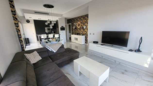 Resale - Villa -
Villamartín