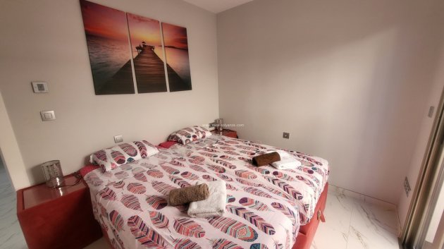 Resale - Villa -
Villamartín