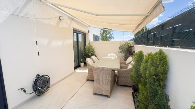 Resale - Villa -
Benijofar