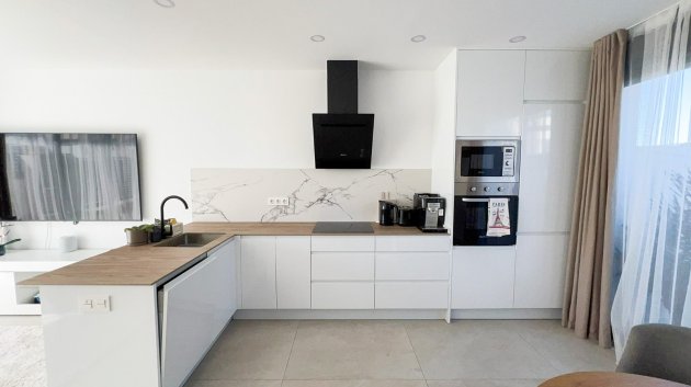 Resale - Villa -
Benijofar