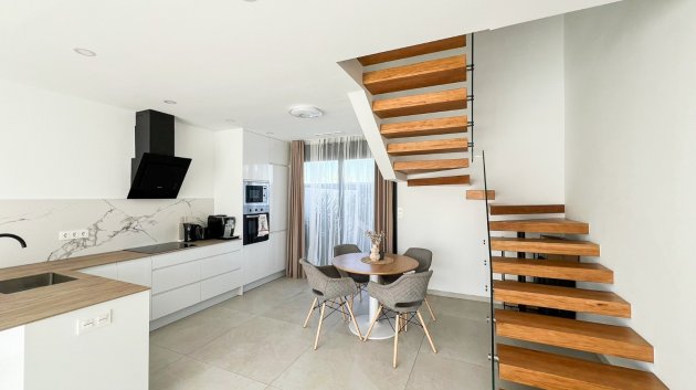 Resale - Villa -
Benijofar