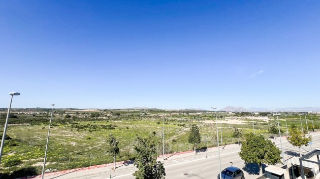 Resale - Villa -
Benijofar