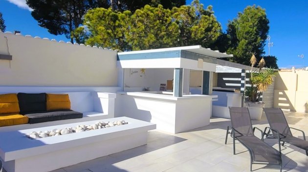 Revente - Villa -
Torrevieja - Los Balcones