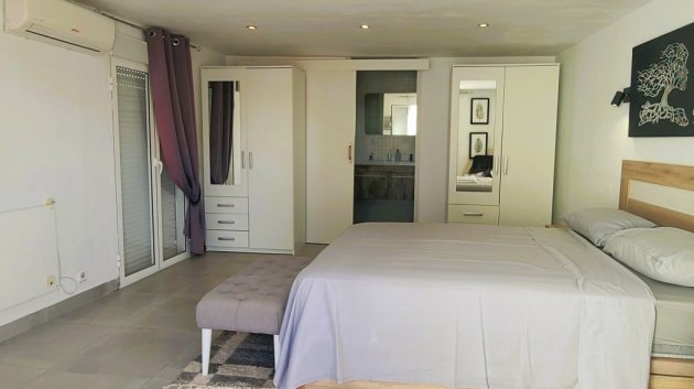 Revente - Villa -
Torrevieja - Los Balcones