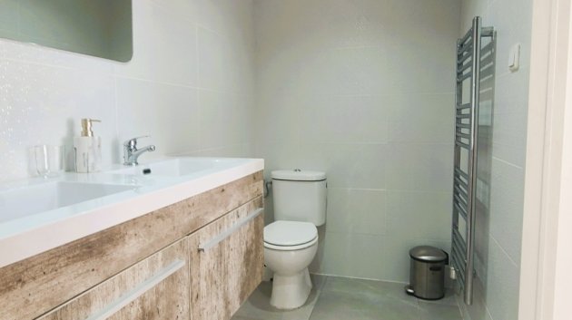 Revente - Villa -
Torrevieja - Los Balcones