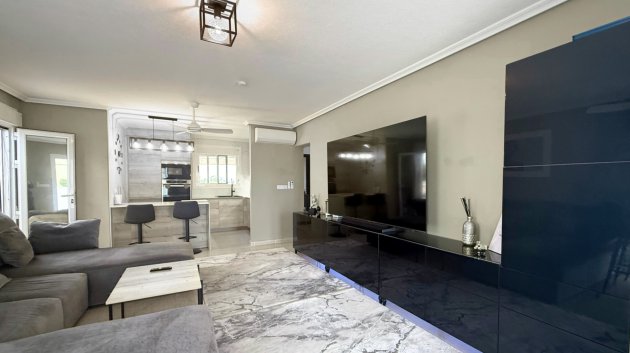 Reventa - Chalets -
Torre Pacheco - Sierra Golf