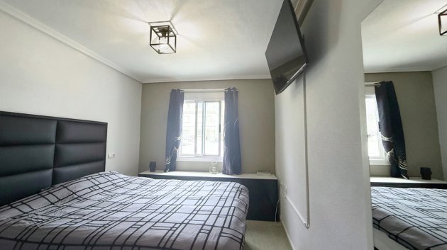 Reventa - Chalets -
Torre Pacheco - Sierra Golf