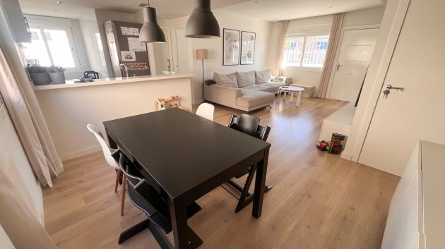 Resale - Townhouse -
Torrevieja