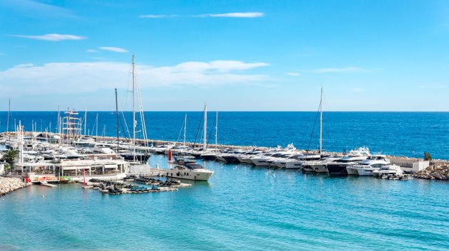 Resale - Apartments -
Altea