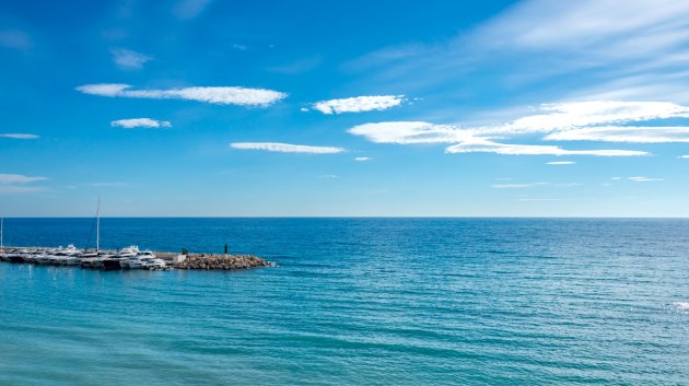 Resale - Apartments -
Altea