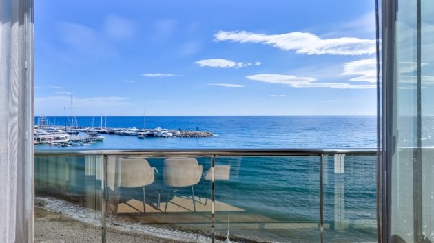 Resale - Apartments -
Altea