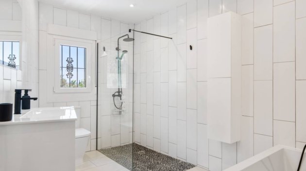 Resale - Villa -
Catral