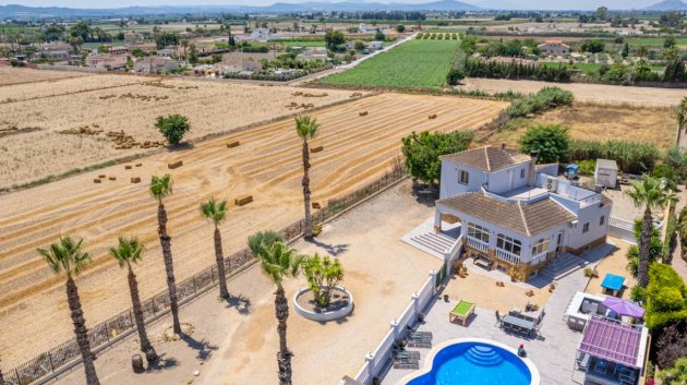 Resale - Villa -
Catral