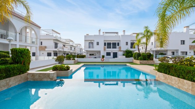 Revente - Villa -
Ciudad Quesada - Lo Marabú