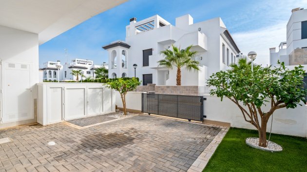 Revente - Villa -
Ciudad Quesada - Lo Marabú