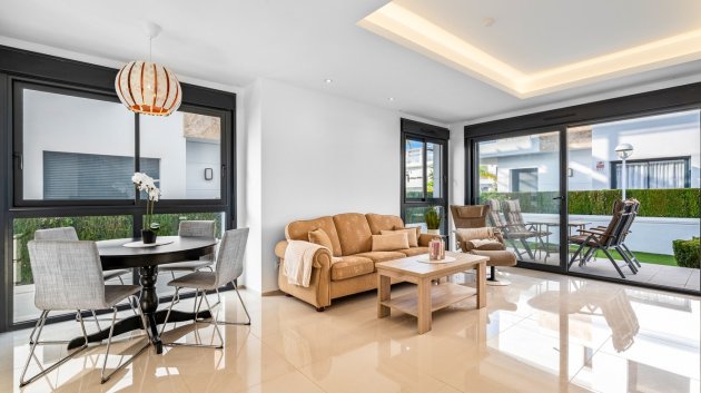 Revente - Villa -
Ciudad Quesada - Lo Marabú