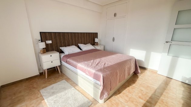 Revente - Appartements -
Orihuela Costa - Punta Prima