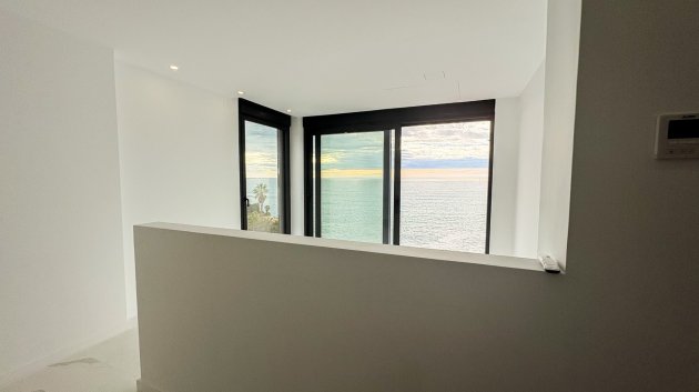 Revente - Villa -
El Campello - Coveta fuma