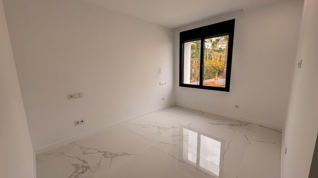 Revente - Villa -
El Campello - Coveta fuma