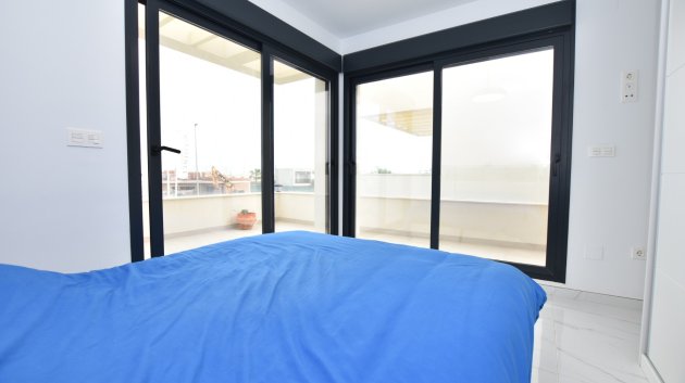 Resale - Villa -
Los Montesinos