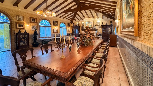 Reventa - Chalets -
Elche - Altzabares Alto