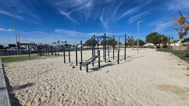 Reventa - Chalets -
Torrevieja - El Chaparral