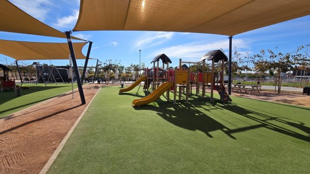 Reventa - Chalets -
Torrevieja - El Chaparral